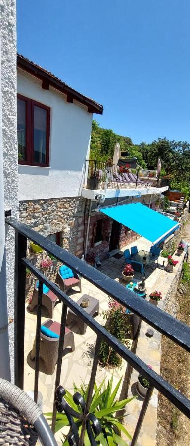 Villa Sarichel Nikithianos Exteriör bild